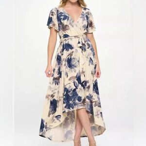 Chic High-Low Floral Dress in Blue and Cream